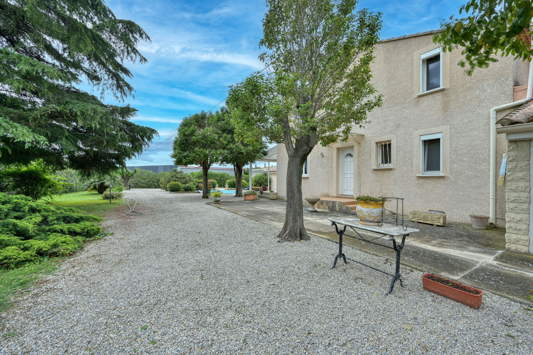 Villa / Maison 9 pièces  à vendre Aimargues 30470