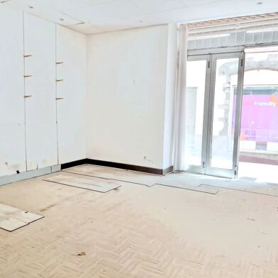Commerce 3 pièces 138000 €