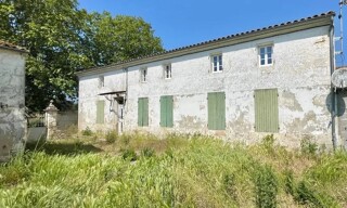 Maison 8 Pièces 256 m² à vendre à Sainte-Gemme (17250)