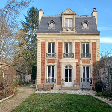 Maison 7 pièces 859400 €