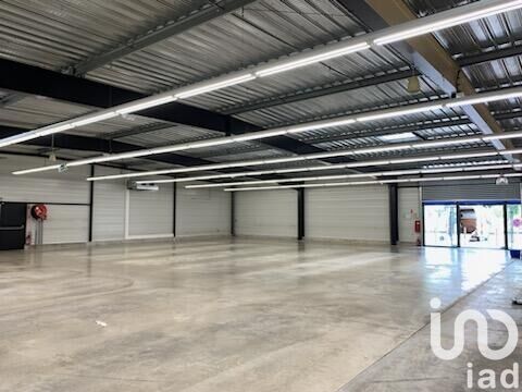 St-Maixent-L-Ecole - 1300m² - 1p.