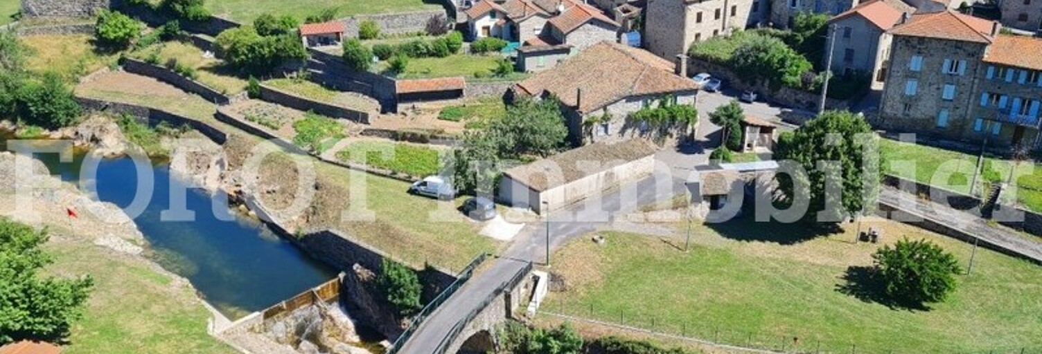 Maison 4 Pièces 65 m² à vendre à Lachapelle-sous-Chanéac (07310)