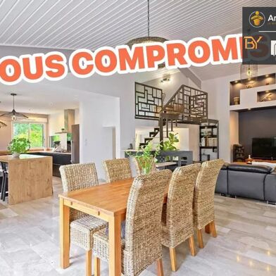 Maison 9 pièces 499800 €