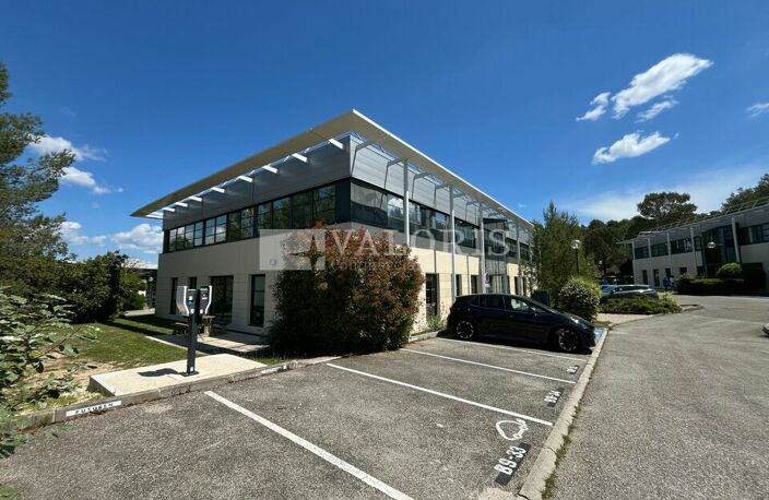 BUREAUX à LOUER — photo 2