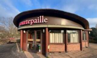 Commerce  291 m² à louer à Écully (69130)