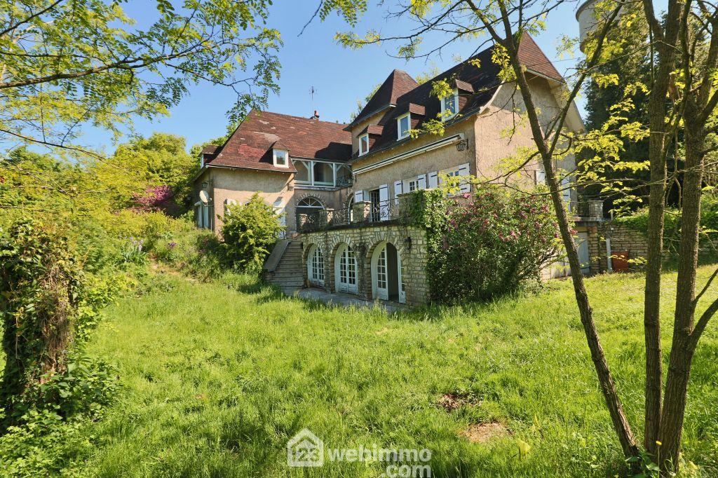 Maison d'architecte - 196.93m² - Valence-en-Poitou