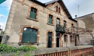 Immeuble  300 m² à vendre à Charmes (88130)