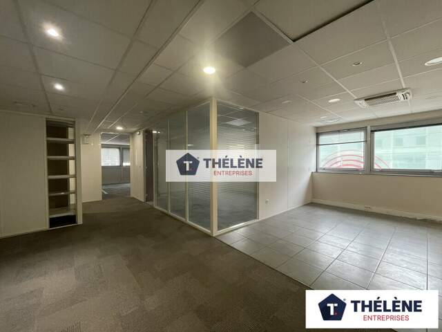 BUREAUX à LOUER — photo du bien