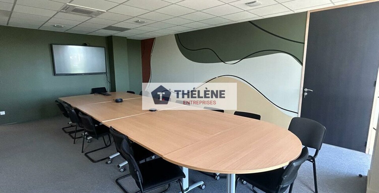 BUREAUX à VENDRE — photo 1