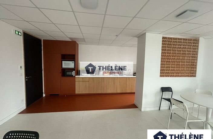 BUREAUX à VENDRE — photo 5