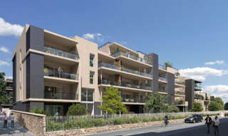 Garage  13 m² à louer à Hyères (83400)