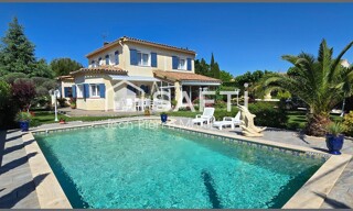 Maison 8 Pièces 245 m² à vendre à Rochefort-du-Gard (30650)