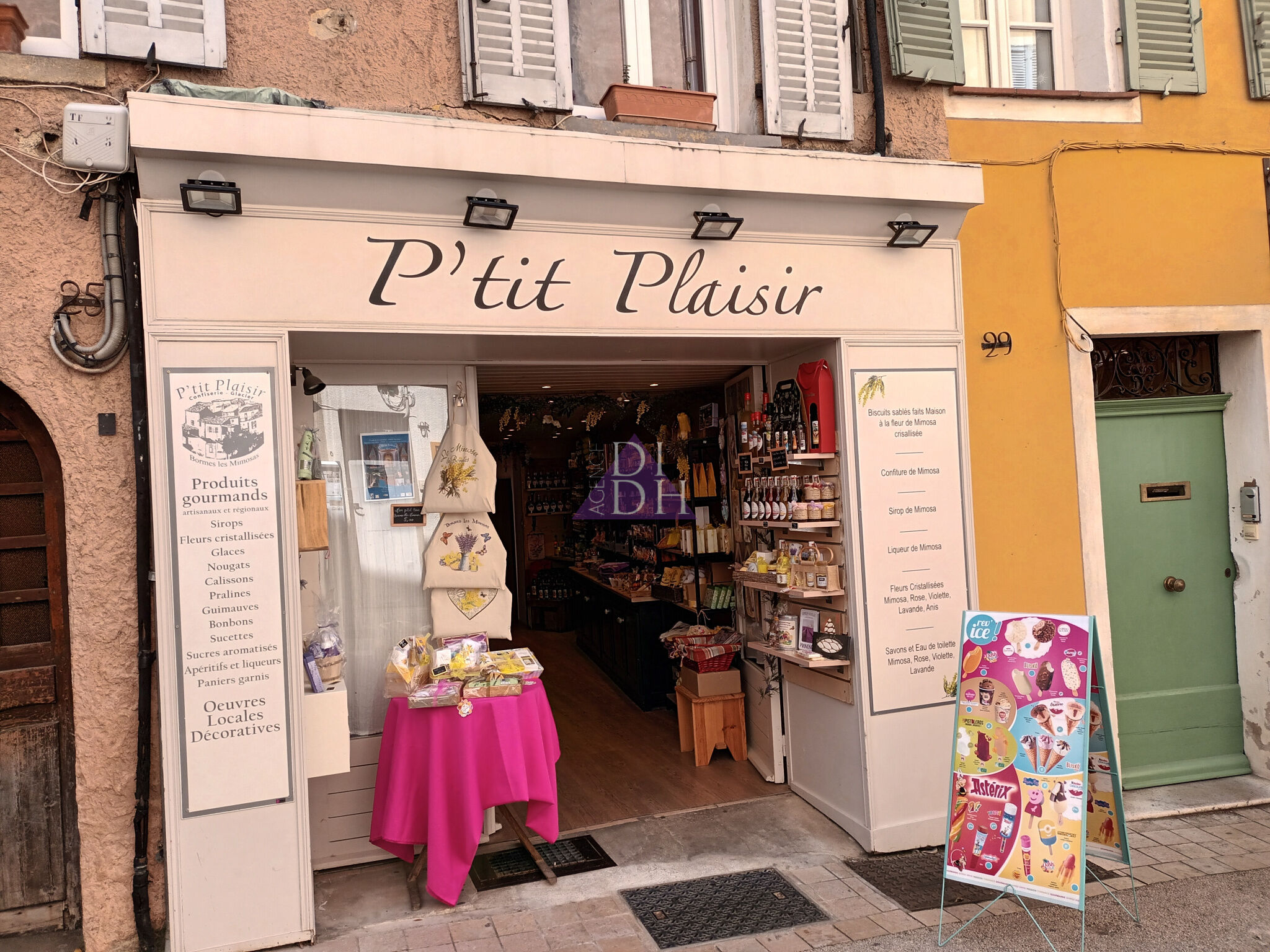 Local commercial  à vendre Bormes-les-Mimosas 83230