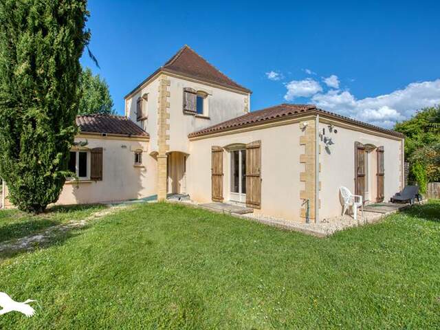 Contemporaine de 5 pièces principales — photo du bien