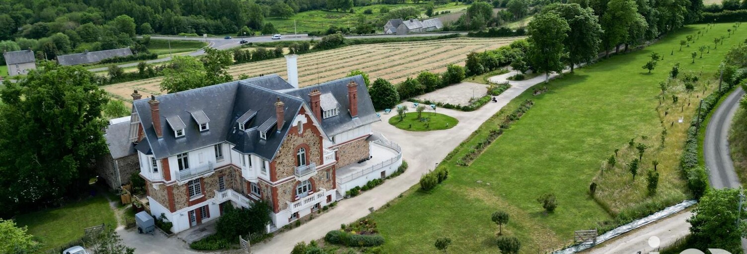 Maison 10 Pièces 720 m² à vendre à Granville (50400)