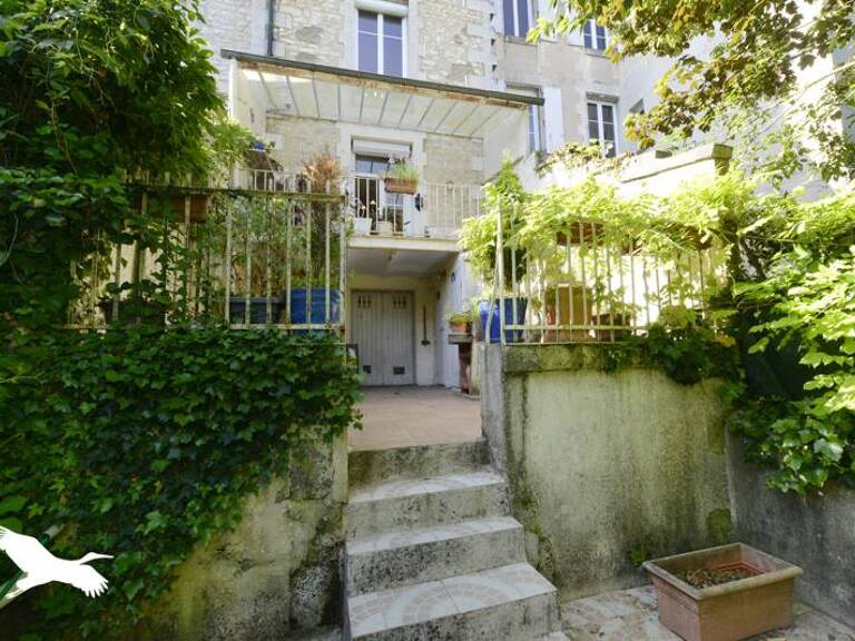 Maison de ville de 7 pièces principales — photo 1