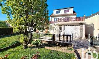 Maison 6 Pièces 130 m² à vendre à Le Mesnil-Saint-Denis (78320)