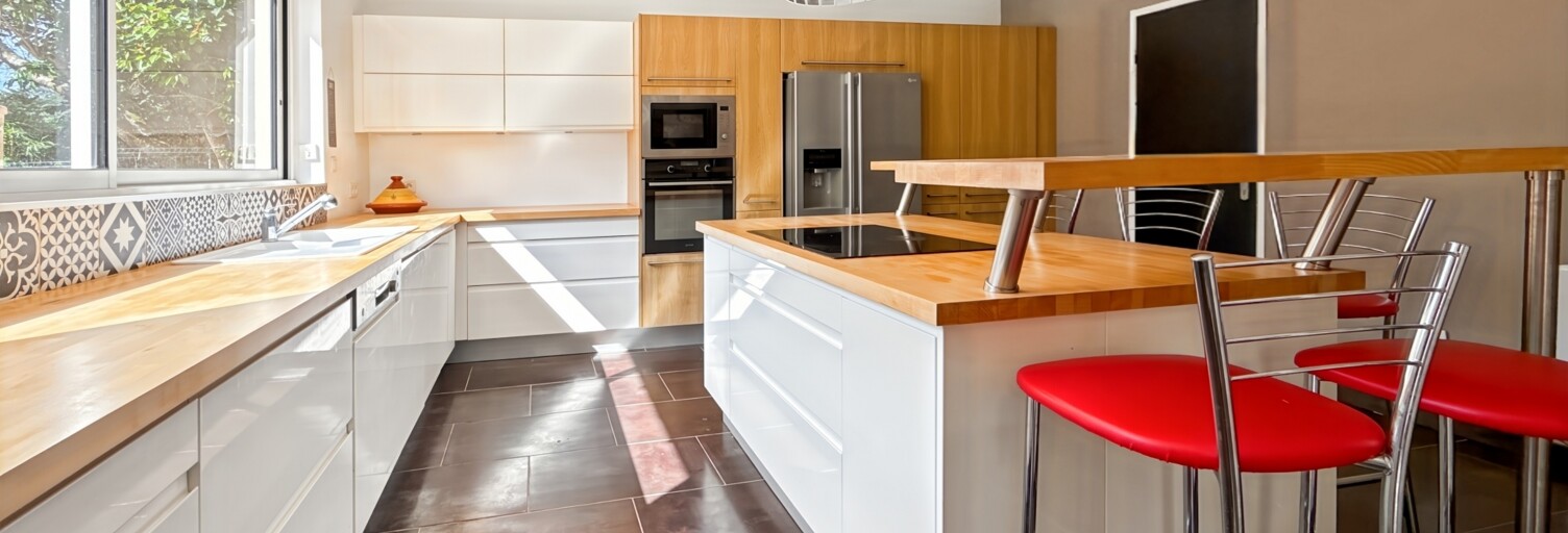 Maison 8 Pièces 209 m² à vendre à Lésigny (77150)