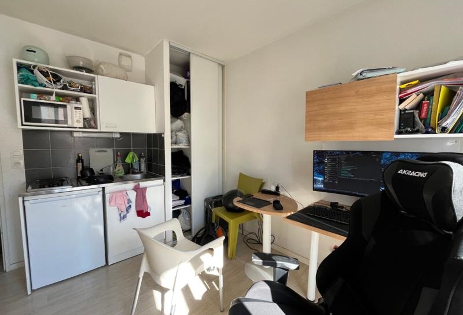 Studio de 1 pièces principales — photo 1