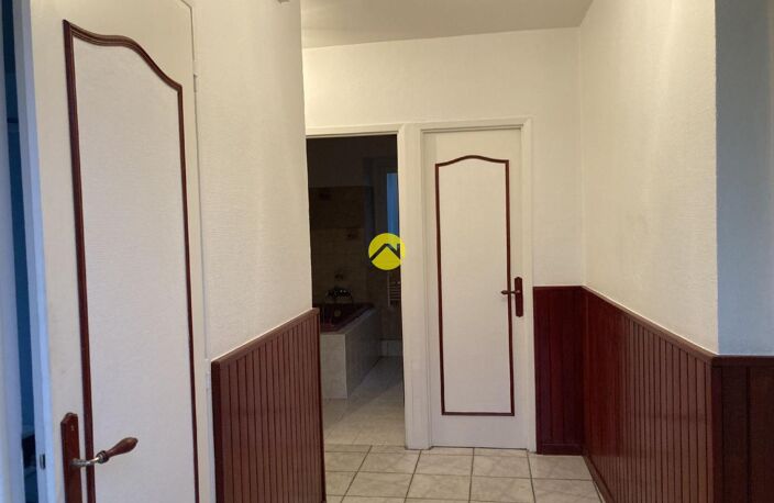 PROCHE AVORD MAISON 6 PIECES — photo 4