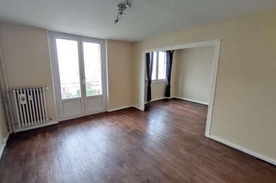 Appartement 3 pièces 750 €