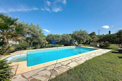 Maison 6 pièces 599000 €