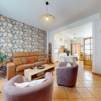 Maison 5 pièces 322500 €