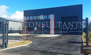 Local industriel  471 m² à louer à Sainte-Hélène-sur-Isère (73460)