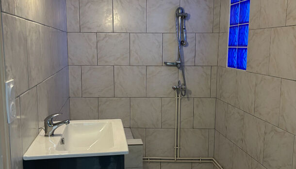 Local commercial  à louer Saint-Fort-sur-Gironde 17240