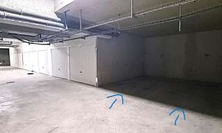 Garage  12 m² à vendre à Cuges-les-Pins (13780)