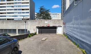 Garage   m² à vendre à Rillieux-la-Pape (69140)