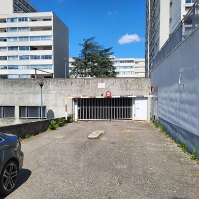 Garage  12000 €
