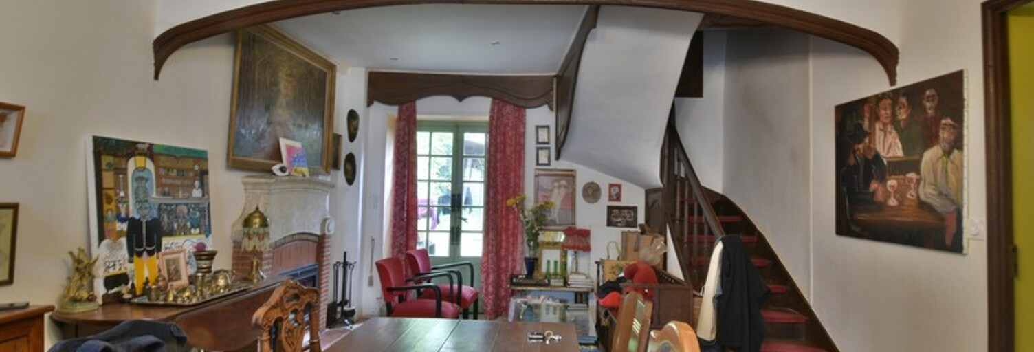 Maison 9 Pièces 162 m² à vendre à Le Pont-Chrétien-Chabenet (36800)