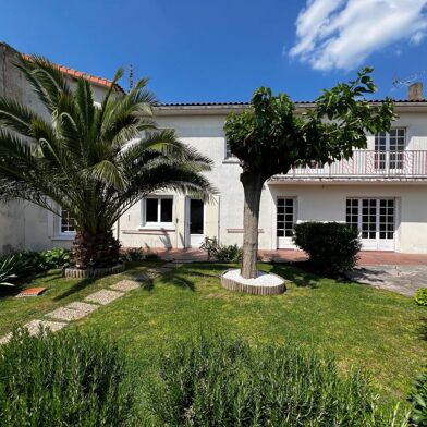 Maison 9 pièces 366000 €