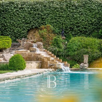 Maison 7 pièces 1290000 €