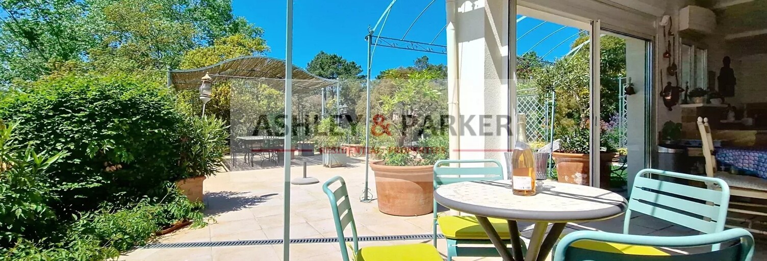 Maison 5 Pièces 212 m² à vendre à Le Muy (83490)