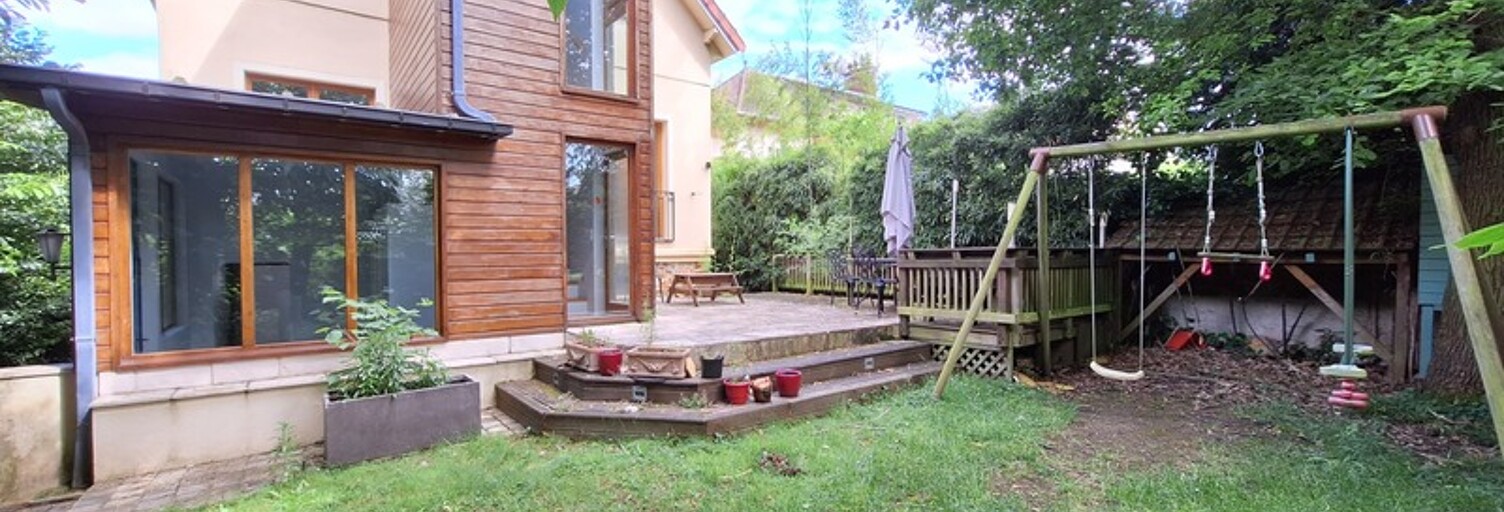 Maison 5 Pièces 150 m² à vendre à La Celle-Saint-Cloud (78170)