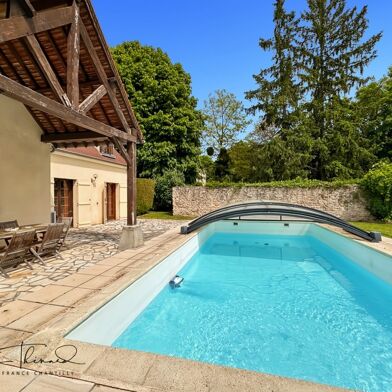 Maison 5 pièces 699000 €