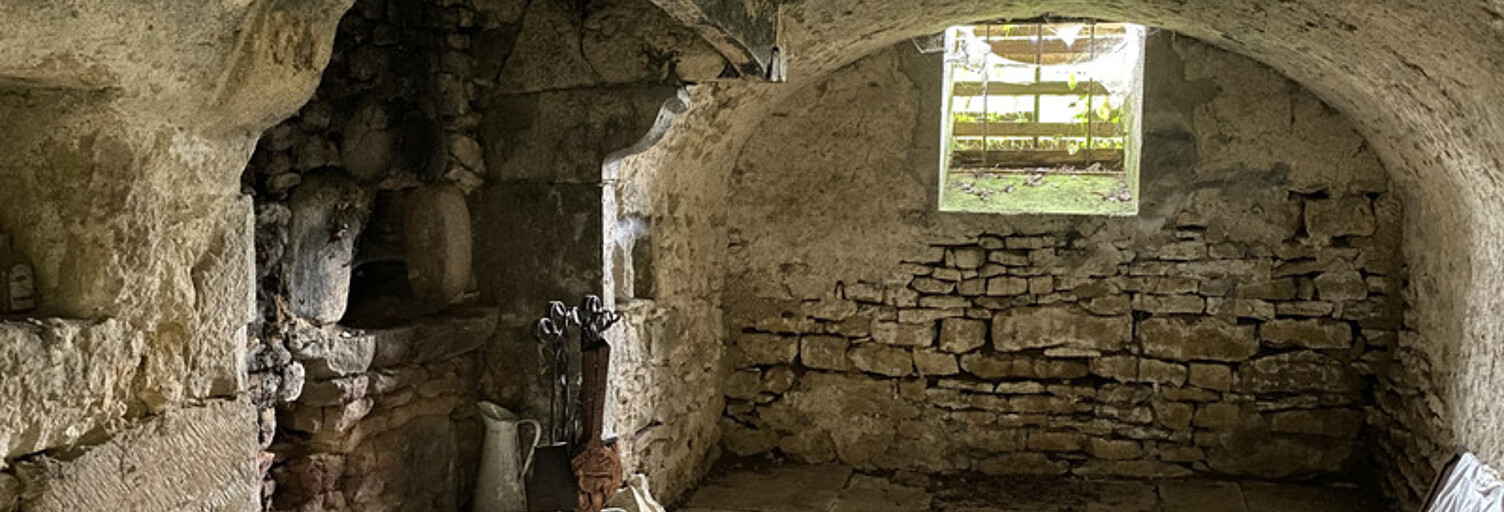 Maison 7 Pièces 200 m² à vendre à Tharot (89200)