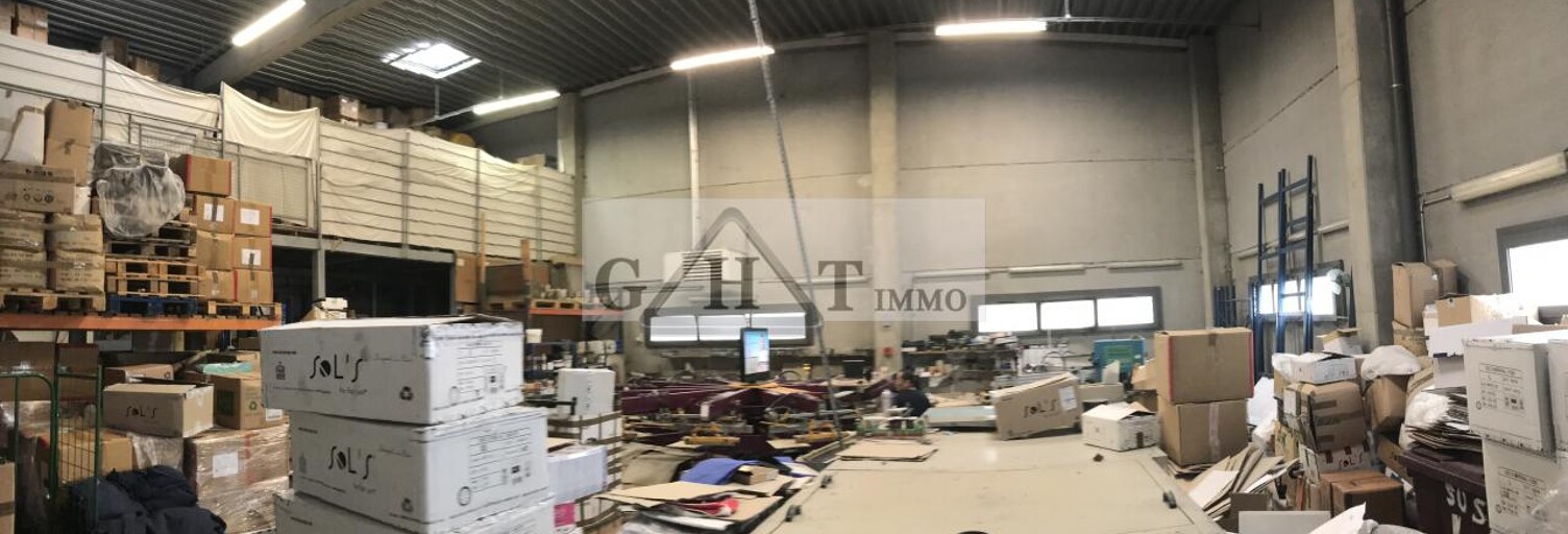 Local industriel  400 m² à vendre à Bussy-Saint-Georges (77600)