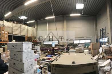 Local industriel  660000 €