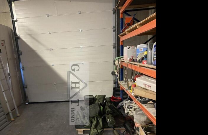 ENTREPOT BUREAUX 400 M² A VENDRE A BUSSY SAINT GEORGES — photo 4
