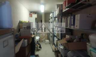 Local industriel  695 m² à vendre à Chelles (77500)