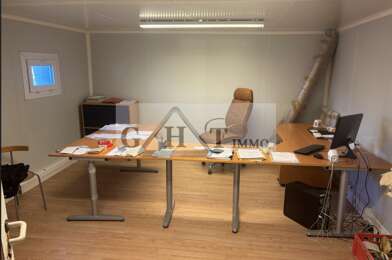 Local industriel  1050100 €