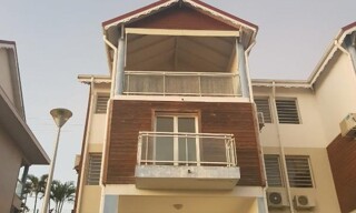 Appartement 4 Pièces 100 m² à louer à Le Gosier (97190)