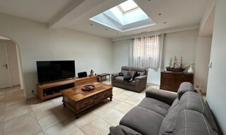 Maison 5 Pièces 123 m² à louer à Saint-Genis-Laval (69230)