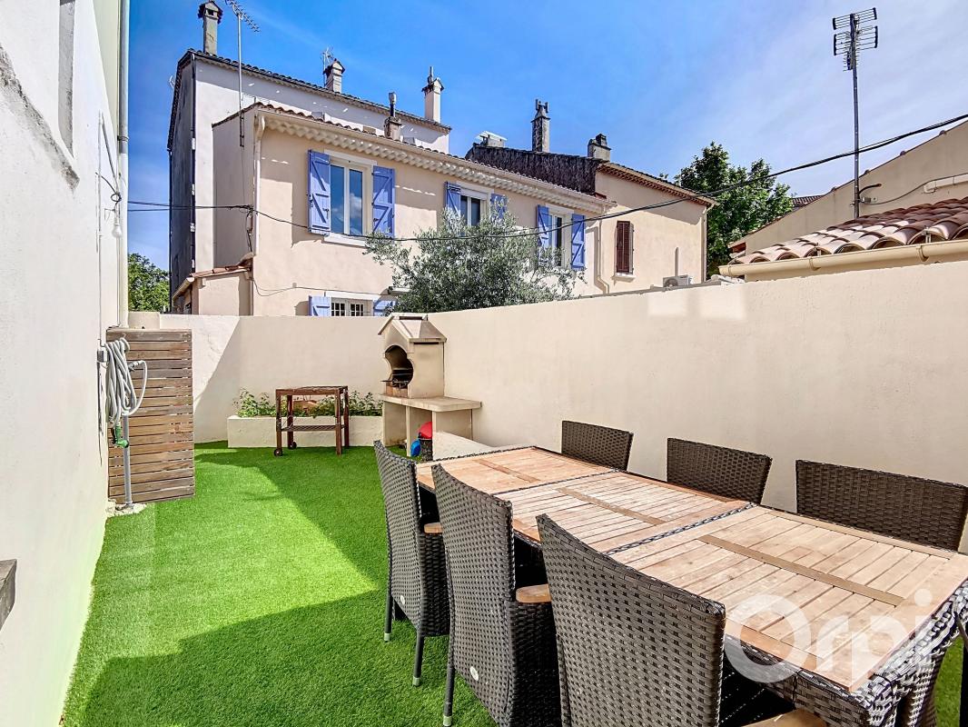 À SAISIR - Charmant T3 de 56 m² avec grande terrasse de 40m² ...