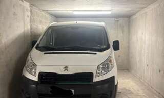 Garage  16 m² à louer à Saint-Julien-en-Genevois (74160)