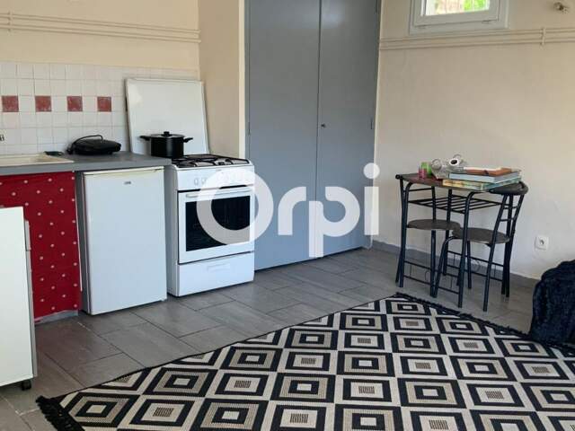 À vendre Studio en bas de villa à La Farlède (83210) — photo du bien