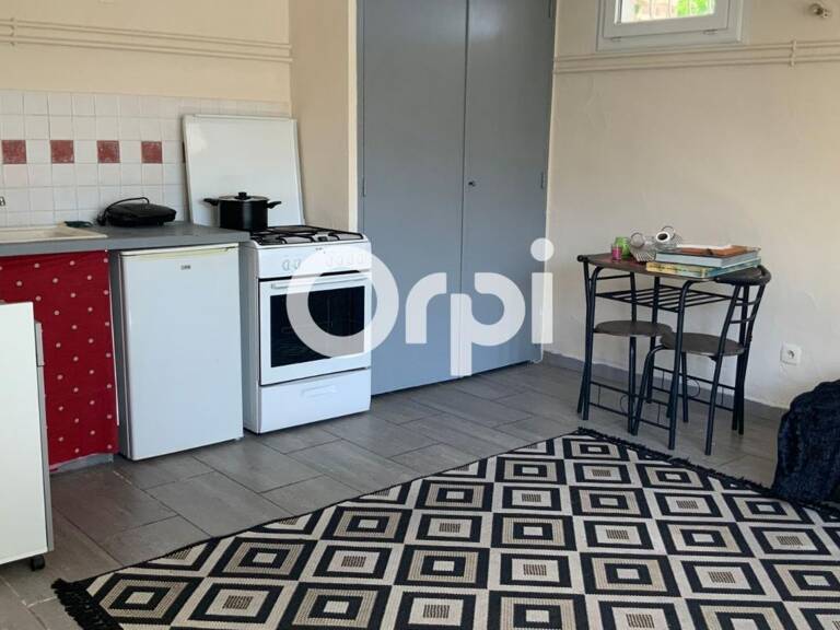 À vendre Studio en bas de villa à La Farlède (83210) — photo 1